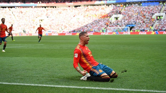 World Cup 2018: Ramos bị chỉ trích là giả dối khi ăn mừng pha đá phản lưới nhà của đối thủ